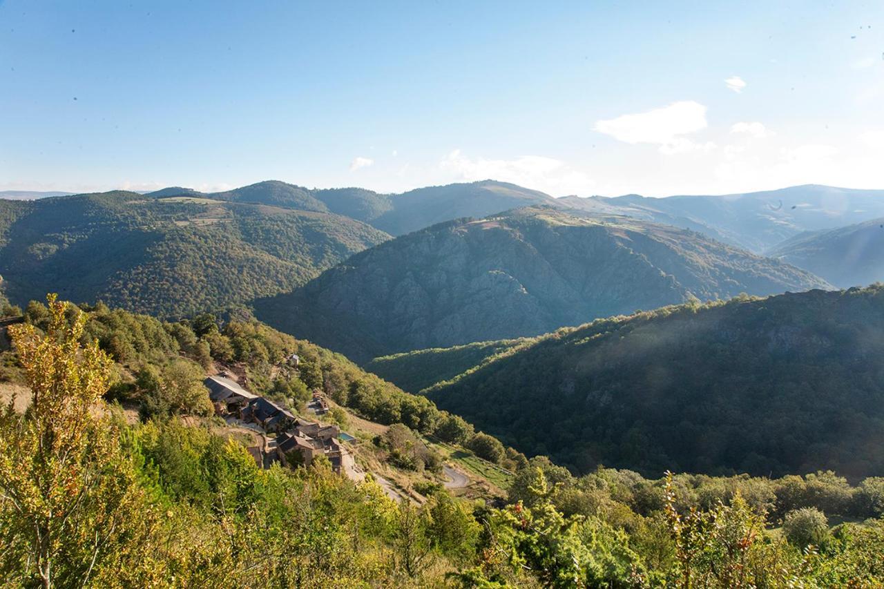Отель La Ferme Des Cevennes Florac Экстерьер фото